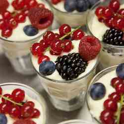 Zabaglione with red fruits