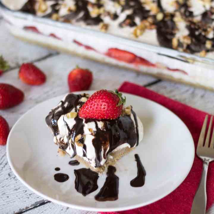 No Bake Banana Split Cheesecake