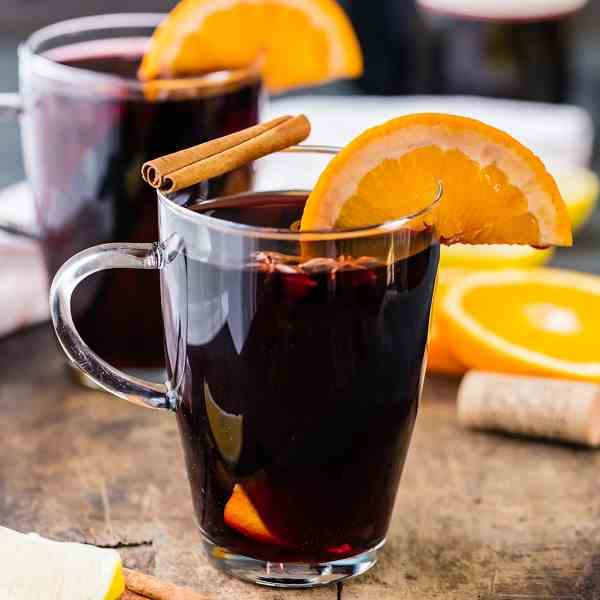 Holiday Spiced Mulled Wine