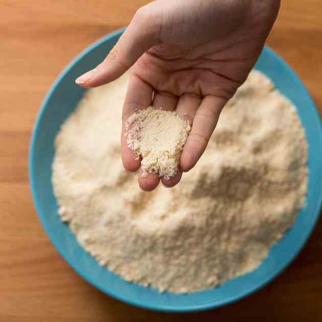 Homemade almond flour