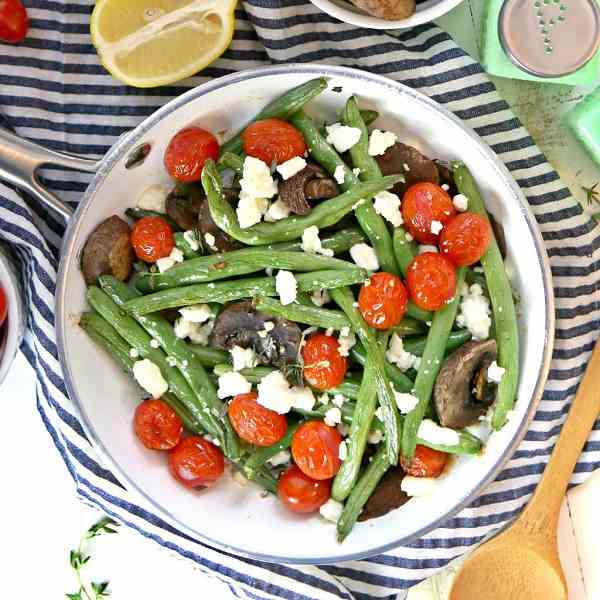 Roasted Green Beans with Feta