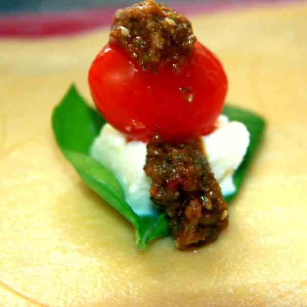 Ravioli Caprese with Mushrooms