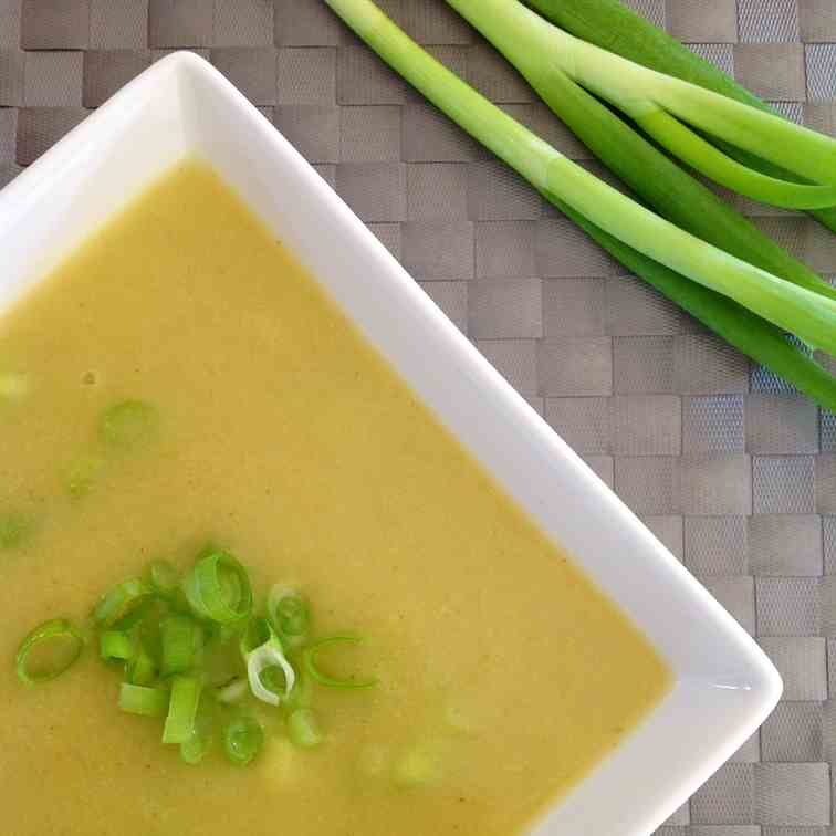 Cauliflower Curry Soup