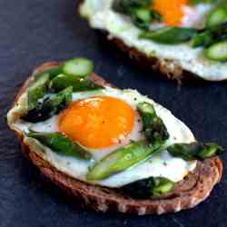 Egg and Asparagus Toasts