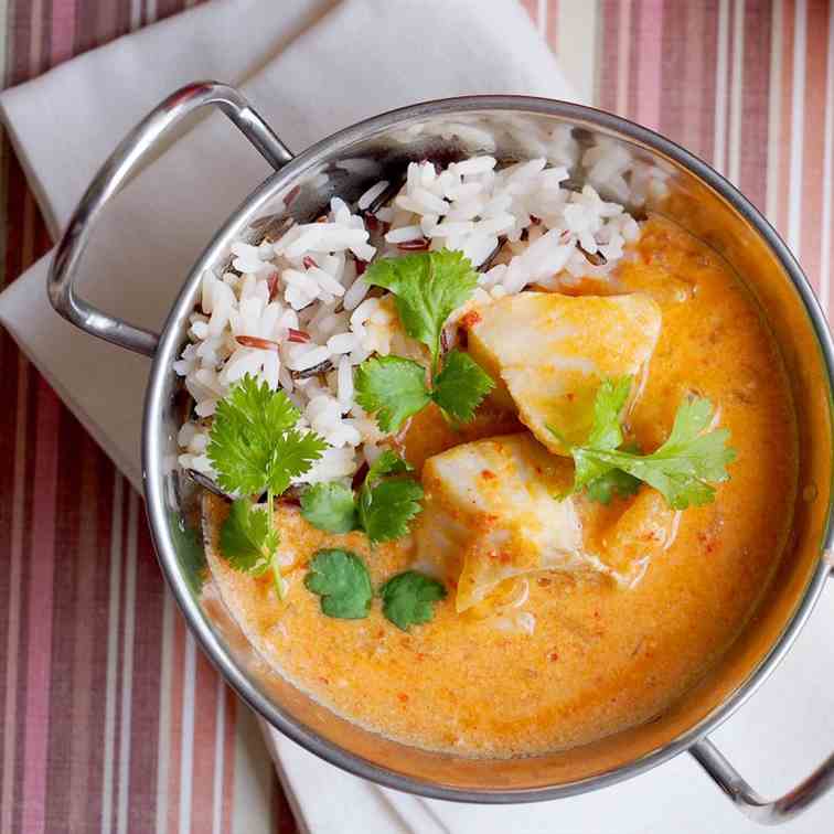 Thai red fish curry