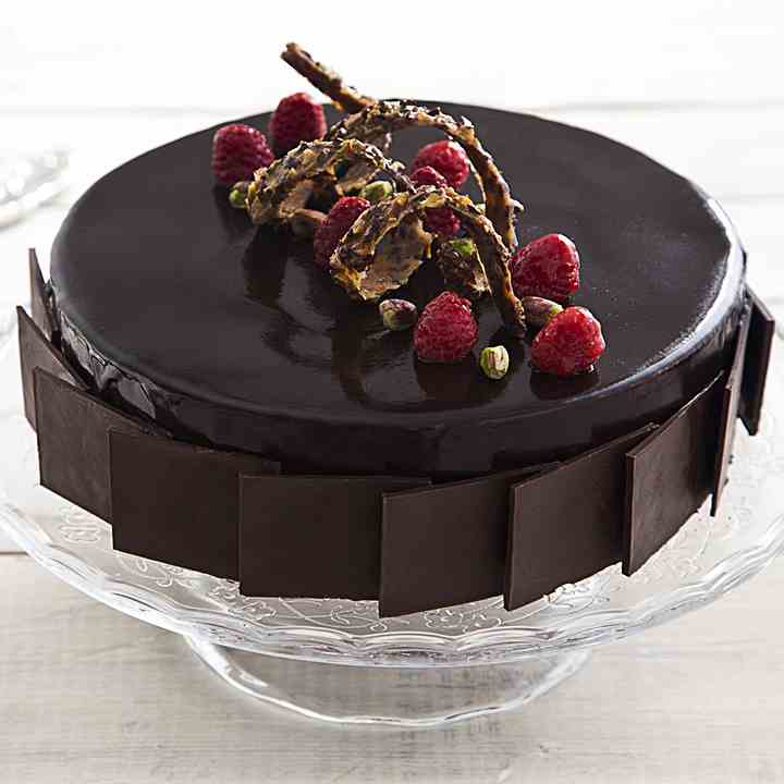 Pistachio and Raspberry Chocolate Cake