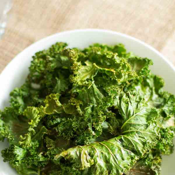 Spicy Kale Chips