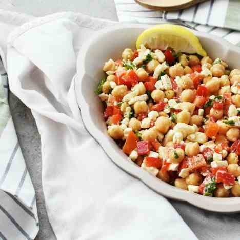 Chickpea Salad with Feta 