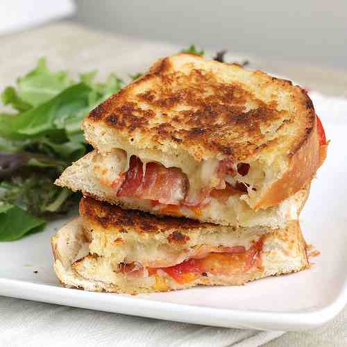 Garlic-Rubbed Grilled Cheese