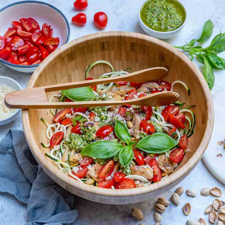 Healthy Pesto Chicken Zoodles