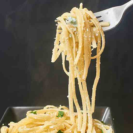 Light Greek Yogurt Lemon Pasta