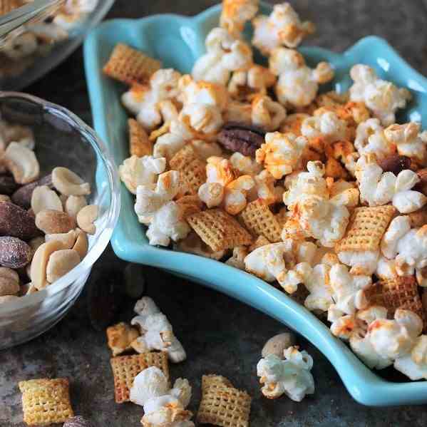 Skinny Smoked Popcorn Party Mix