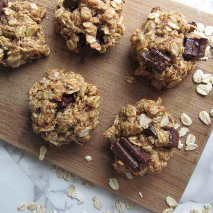 Dark Chocolate Oatmeal Cookies