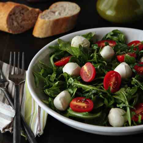 Tomato and Mozzarella Salad 