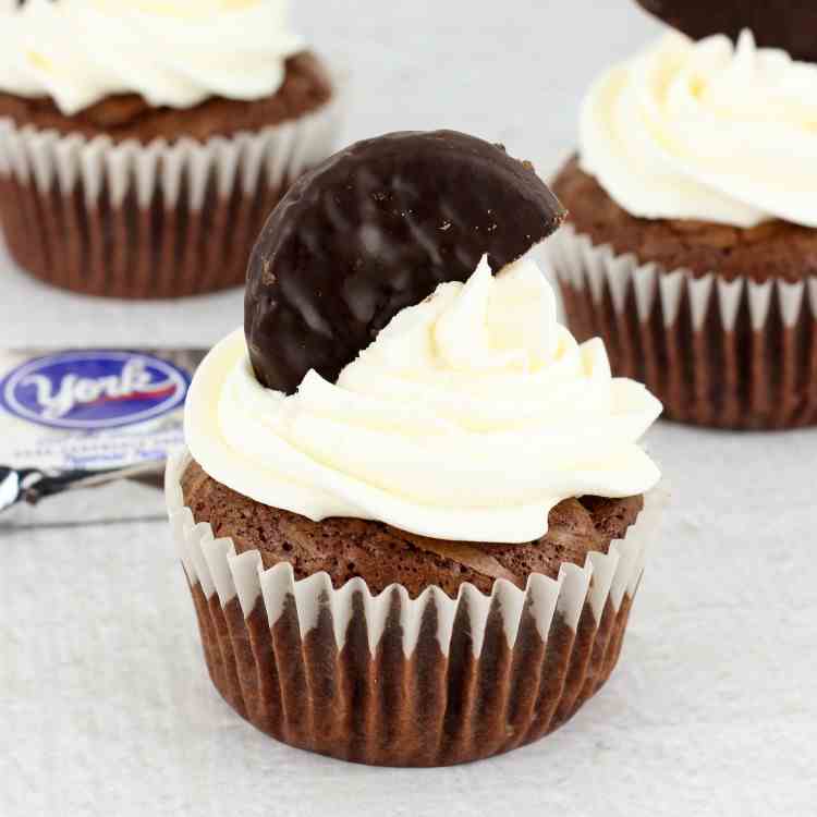 Peppermint Patty Stuffed Brownie Cupcakes