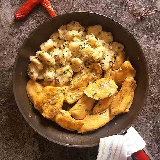 Chardonnay Chicken with Chili Dumplings