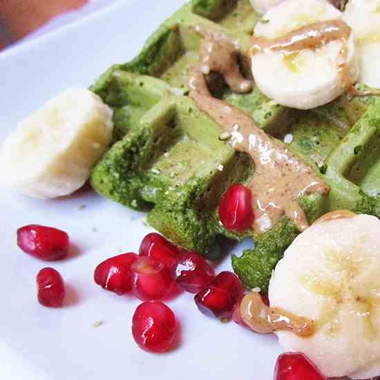 Green Spinach Oat Waffles