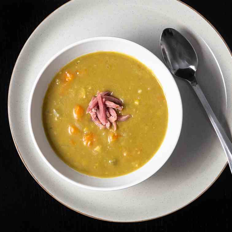 Instant Pot Split Pea Soup