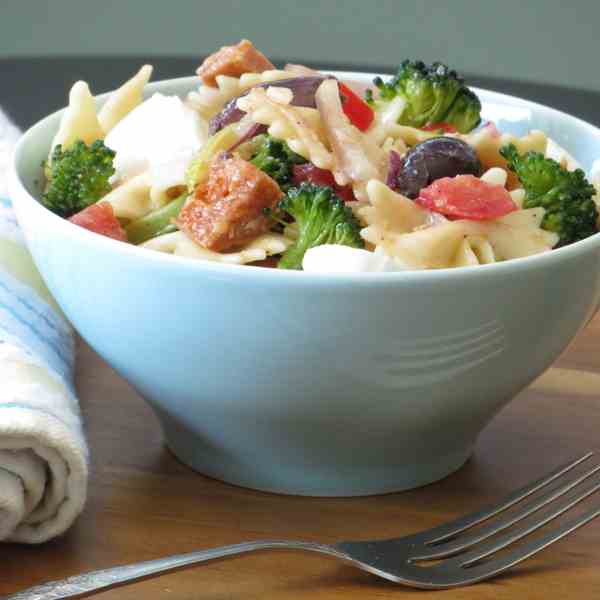 pasta salad with pepperoni and mozzarella