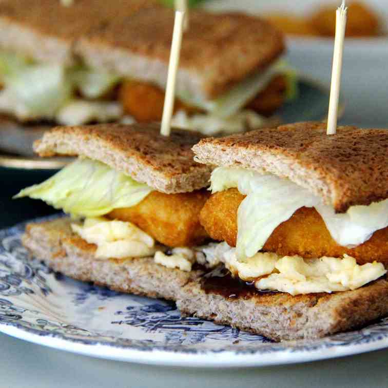 Mini Chicken Nugget & Egg Sandwiches