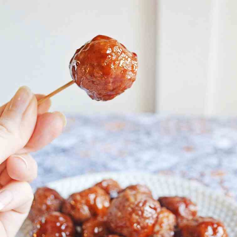 Grape Jelly Crockpot Meatballs