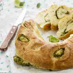 Bread with aromatic herbs