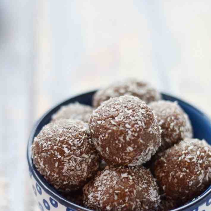 Chocolate Almond Butter Protein Balls