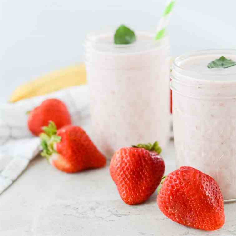 Strawberry Banana Smoothie