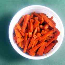 Achari Gajar (Pickle-like Carrots)