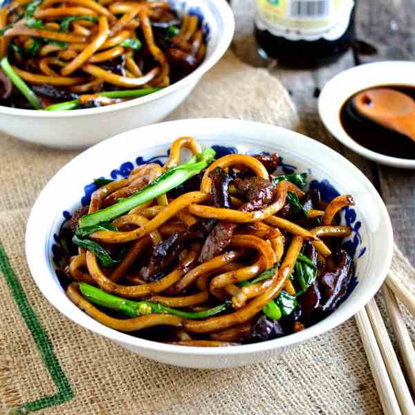 SHANGHAI FRIED NOODLES