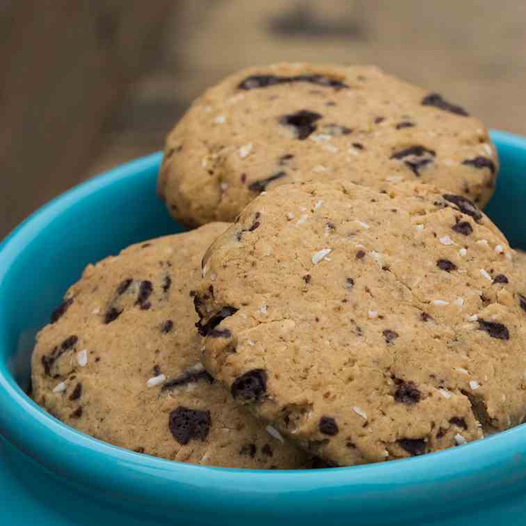 Vegan Chocolate Chip Cookies