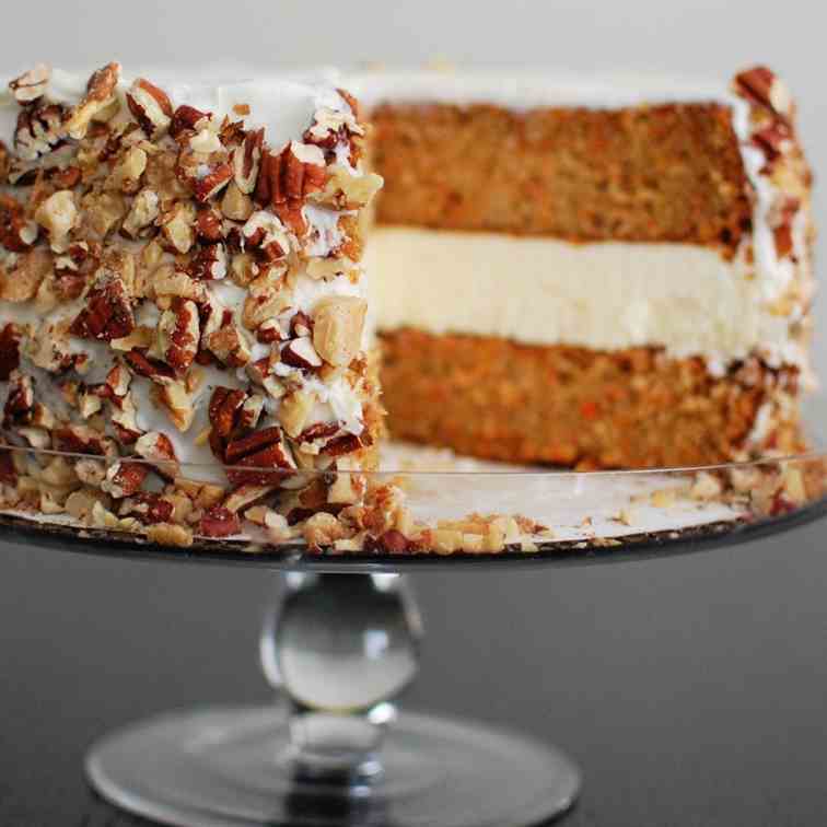 Carrot Cake Cheesecake Cake