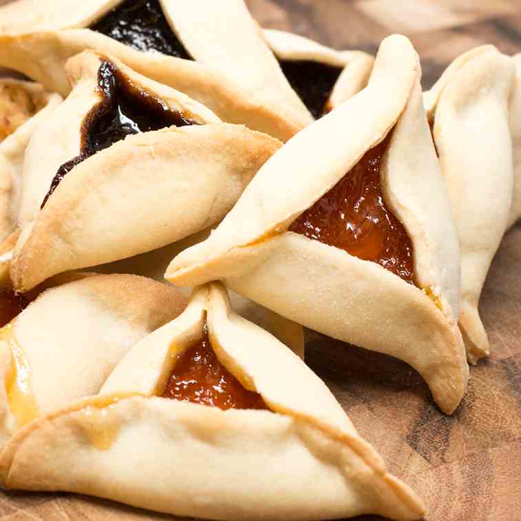 Hamentashen (Buttery Jam Triangle Cookies)