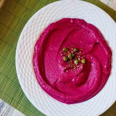 Vegan Beet Hummus