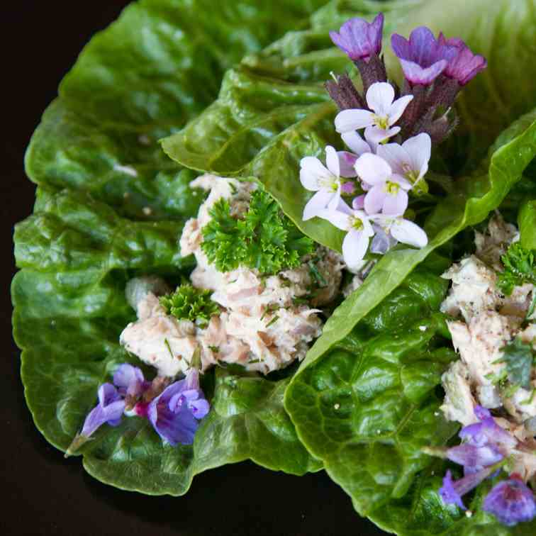 Tuna Salad Lettuce Wraps