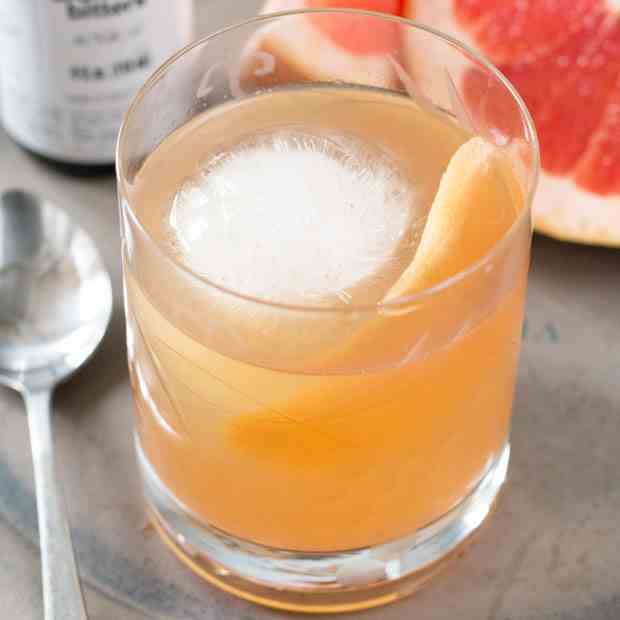 Sparkling Grapefruit Old Fashioned