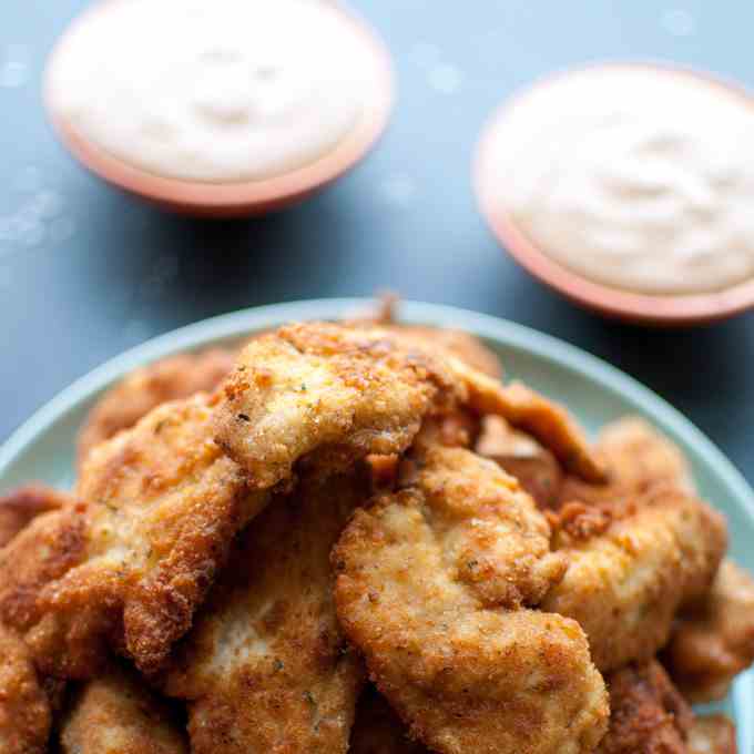 Breaded Chicken Tenders with Easy Dip