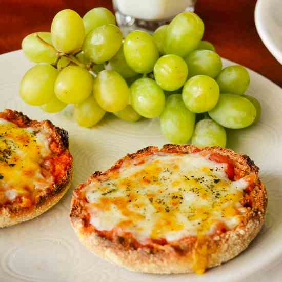 English Muffin Pizzas