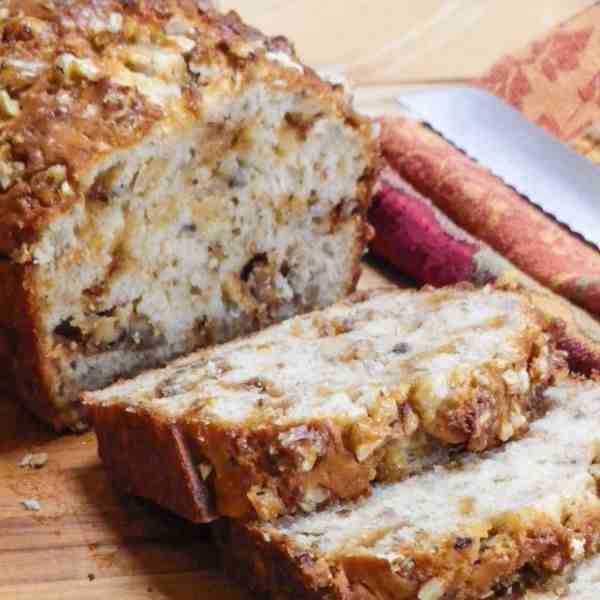 Banana Bread w/Candied Walnuts