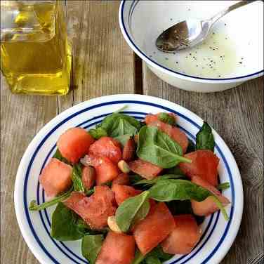 Watermelon spinach salad