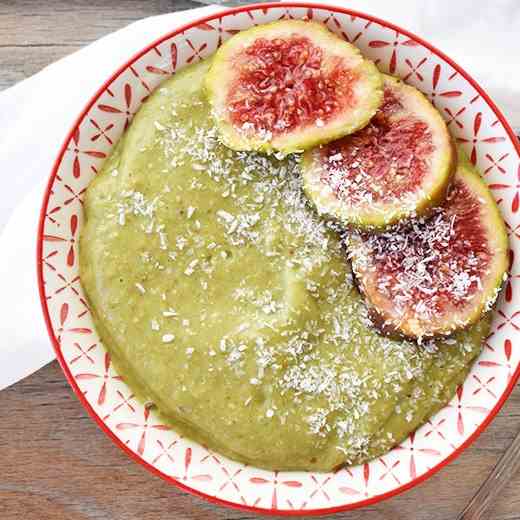 Vegan Banana Mango - Pear Smoothie Bowl Re