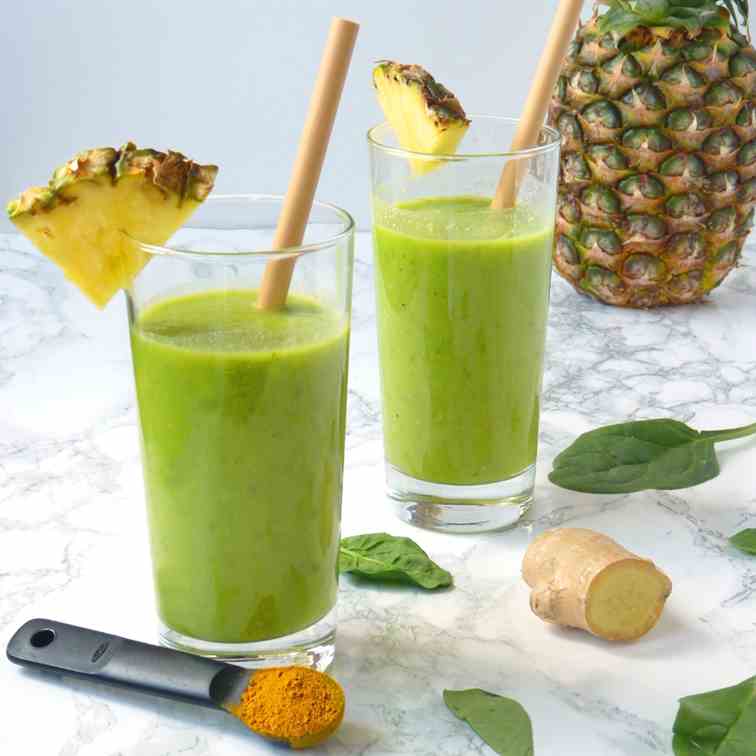 Pineapple Turmeric Green Smoothie