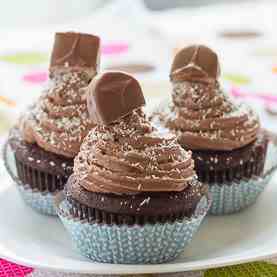 Cocolate Coconut Cupcakes