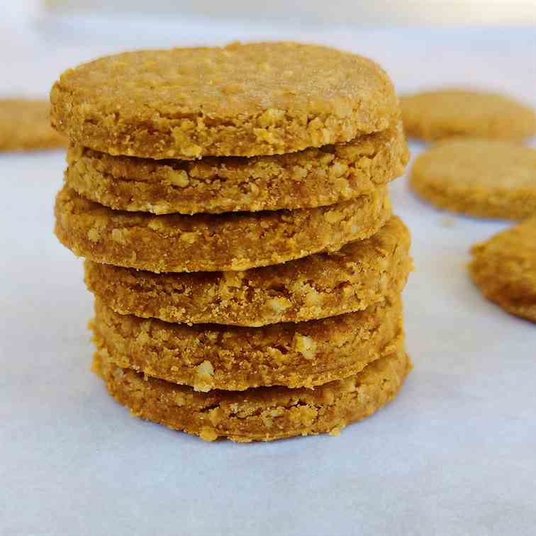 Wholewheat digestive biscuits