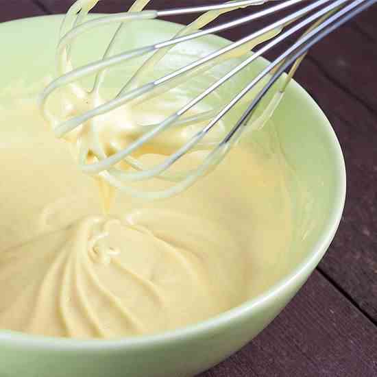 Home-made honey mustard sauce