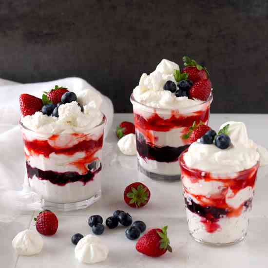 Mixed berry Fool