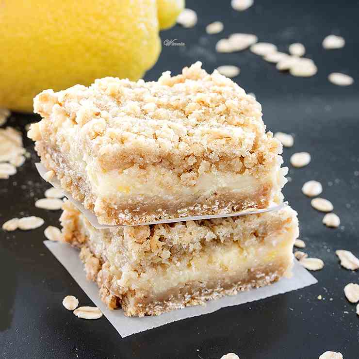 Oatmeal Lemon Crumble Bars