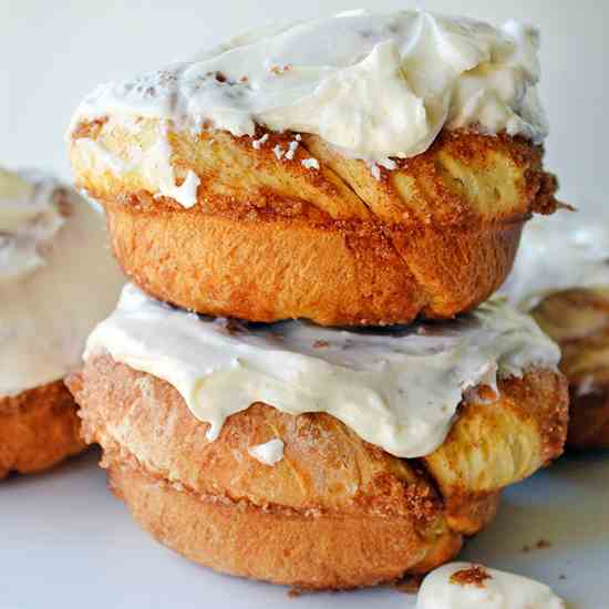 Cinnamon Roll Donuts