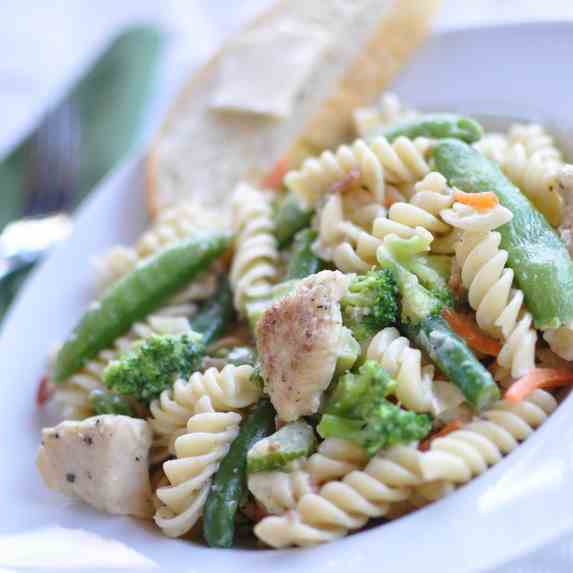 Creamy Garlic Chicken and Pasta