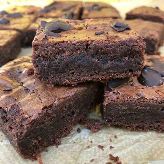 Easy Chocolate Brownies